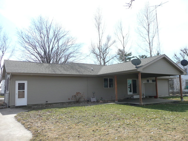 608 2nd Street Donovan, IL 60931 - Photo 12 of 18