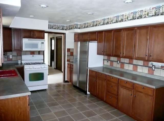 608 2nd Street Donovan, IL 60931 - Photo 4 of 18