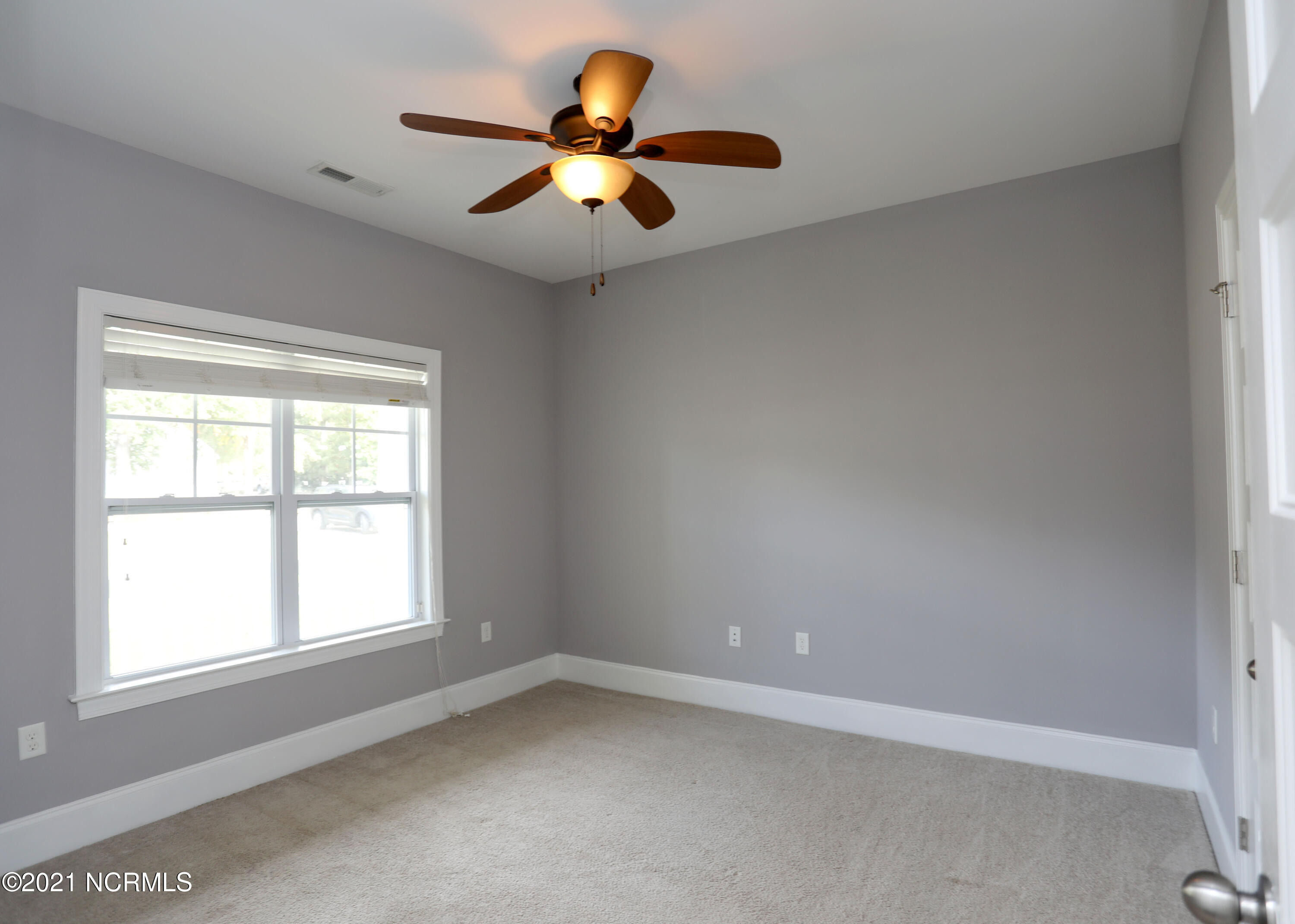 1372 Washington Acres Road Hampstead, NC 28443 - Photo 23 of 47 f 2b 1