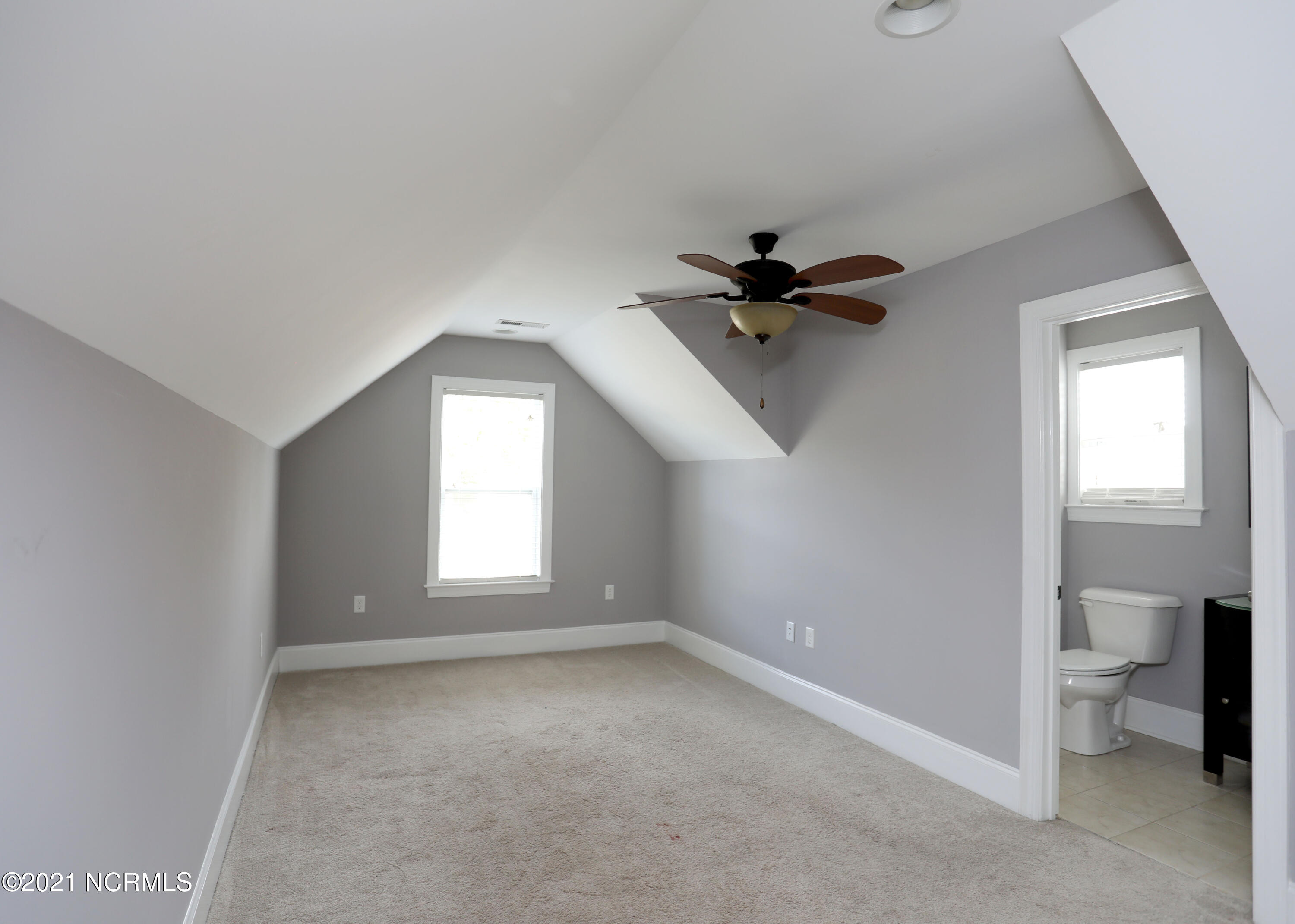 1372 Washington Acres Road Hampstead, NC 28443 - Photo 36 of 47 J B 4