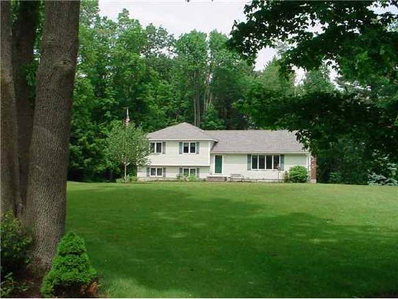 385 Exeter Road Hampton, NH 03842 - Photo 1 of 2