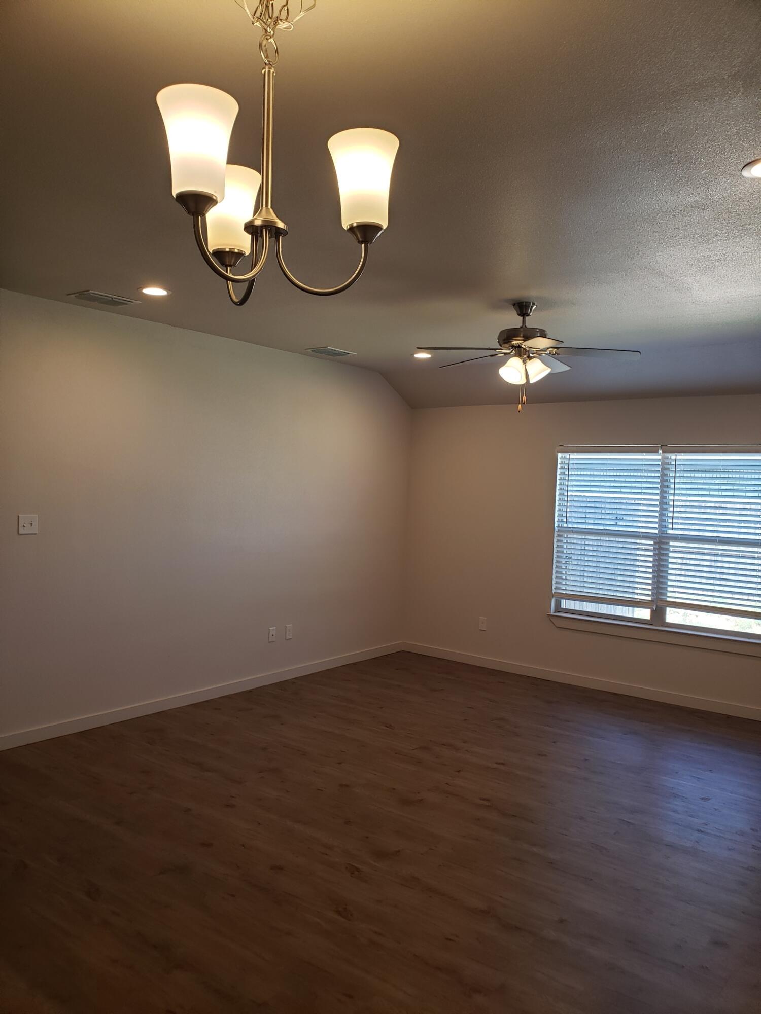 5513 121st Street Lubbock, TX 79424 - Photo 19 of 36 4