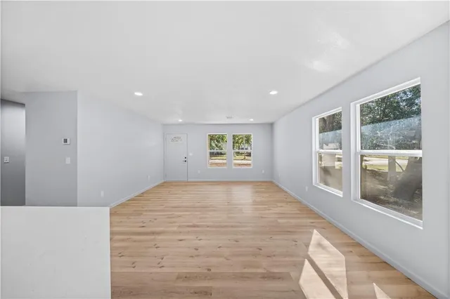 $215,000 | 520 West Hunter Street, Nevada, MO 64772