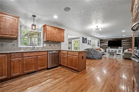 $485,000 | 305 Daniela Drive, New Kensington, PA 15068