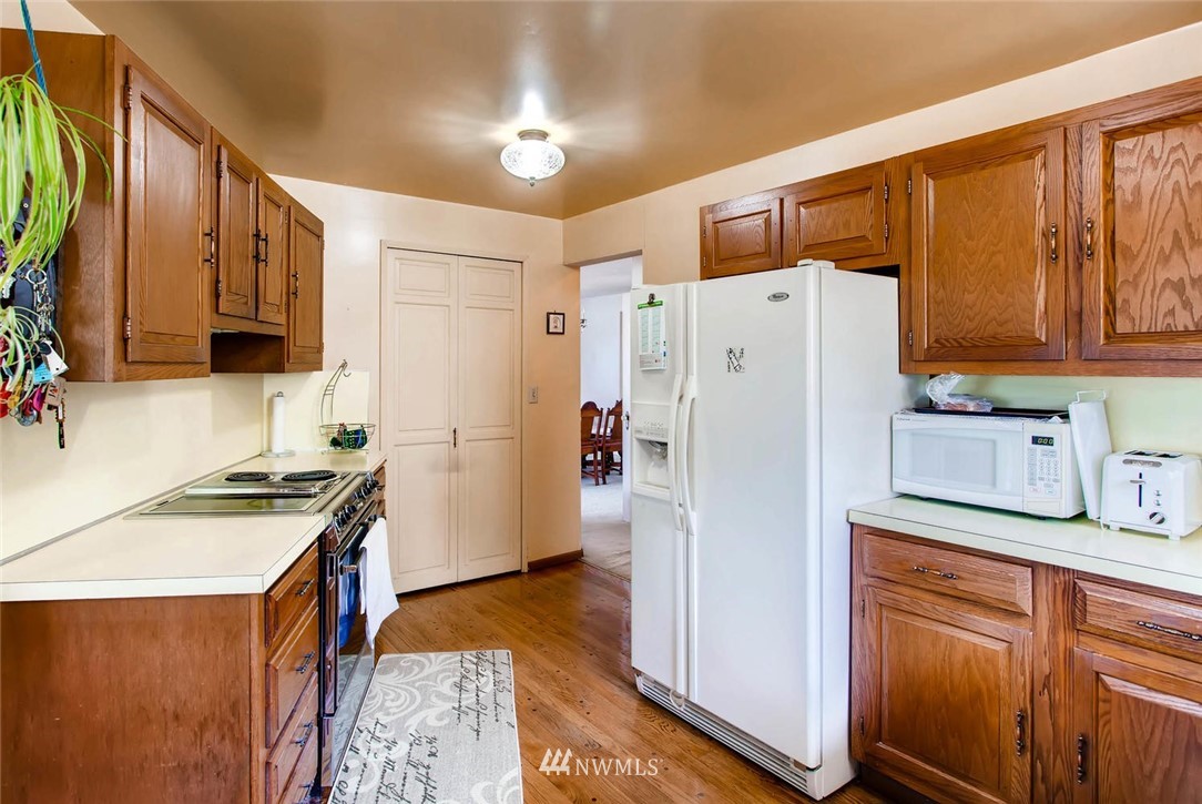 19619 Military Road South SeaTac, WA 98188 - Photo 15 of 24