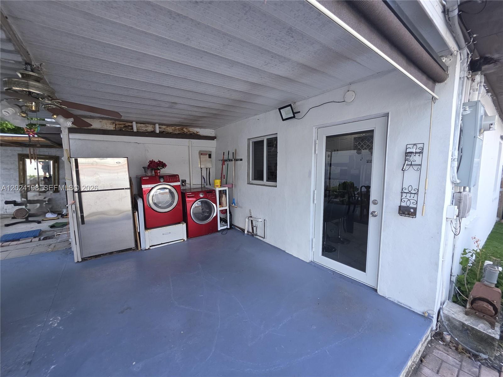 651 East 48th Street Hialeah, FL 33013 - Photo 21 of 52 a view of a room with toys