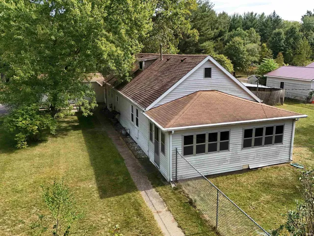 $149,900 | 613 Simmons Street, North Judson, IN 46366