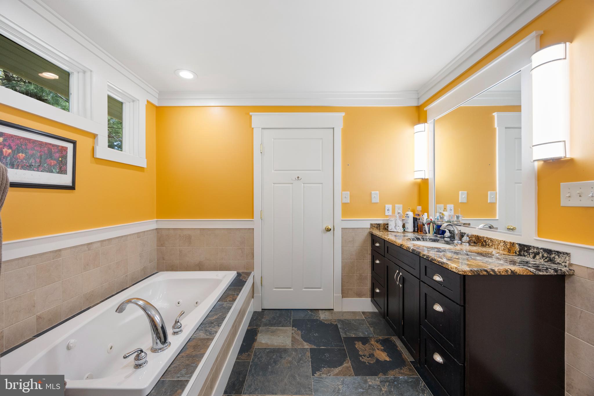 1442 Fairfield Loop Road Crownsville, MD 21032 - Photo 10 of 35 Main Lvl Bathroom