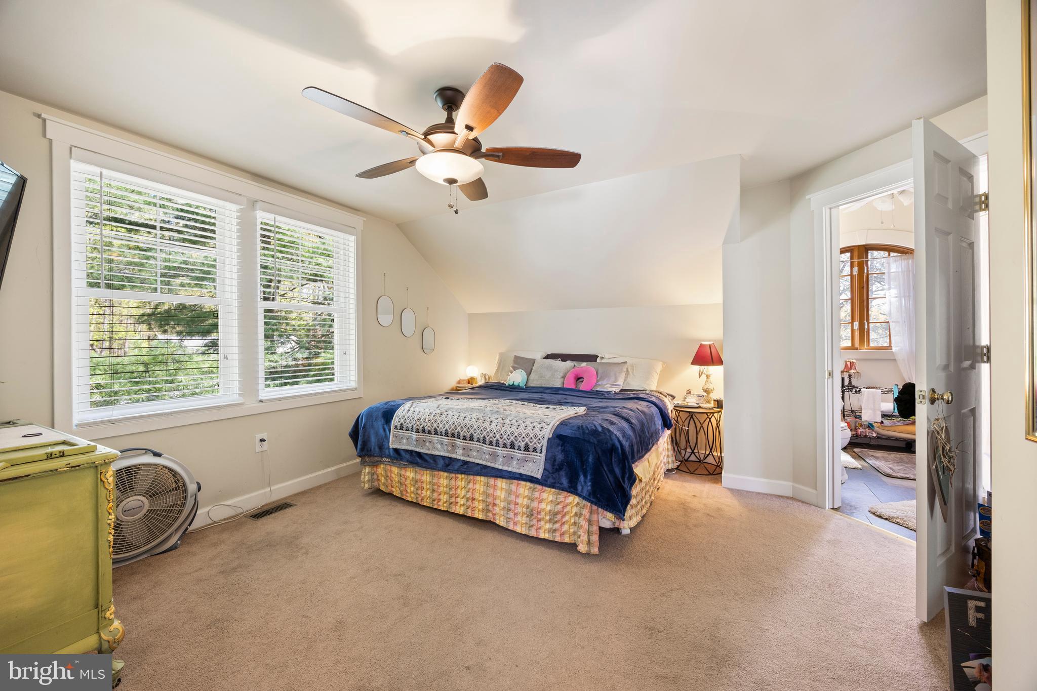 1442 Fairfield Loop Road Crownsville, MD 21032 - Photo 18 of 35 2nd Floor Bedroom 3