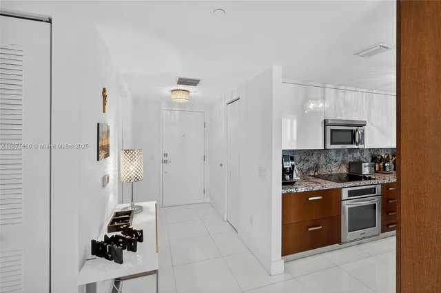 $1,395,000 | 7935 East Drive, Unit 1104, North Bay Village, FL 33141