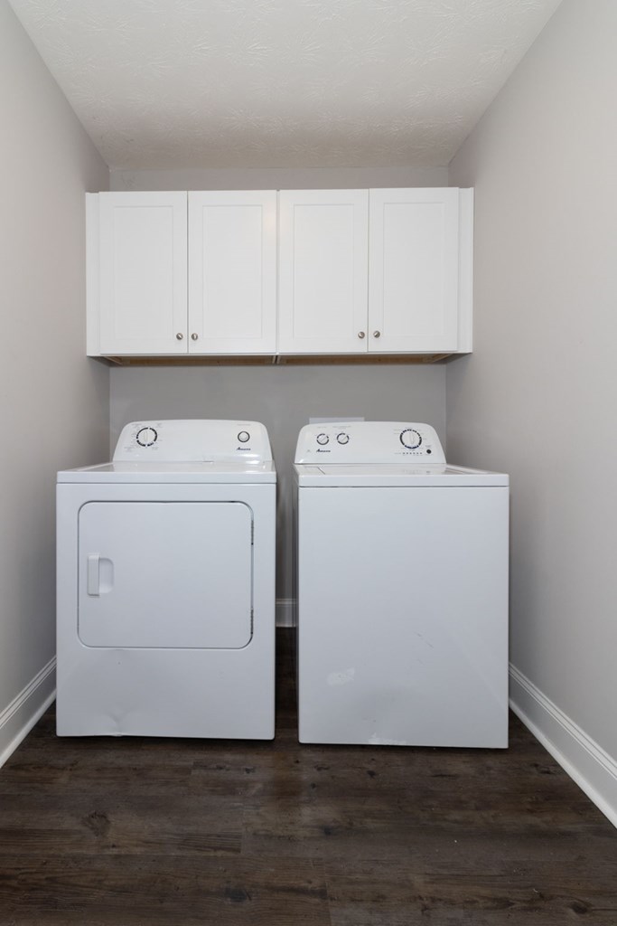 16 Maxwell Drive Fort Mitchell, AL 36856 - Photo 19 of 29 Laundry room