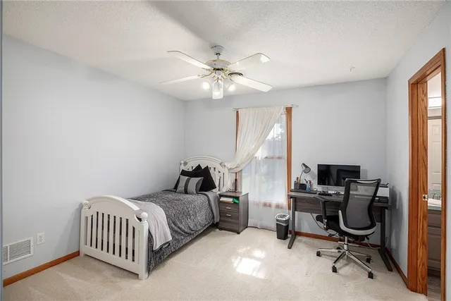 $455,000 | 4001 Northeast 60th Terrace, Gladstone, MO 64119