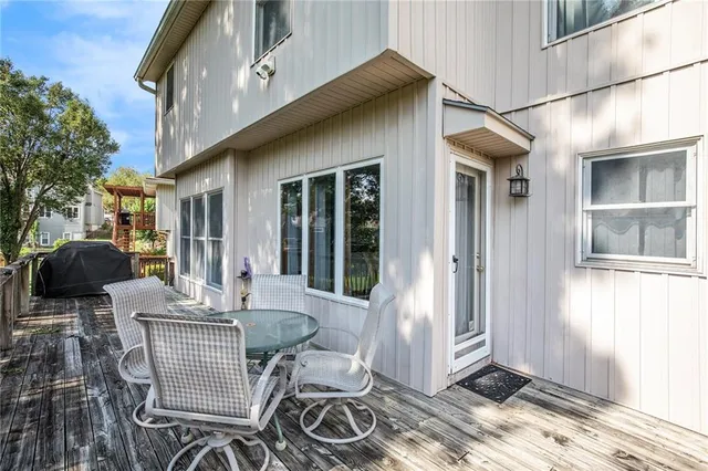 $455,000 | 4001 Northeast 60th Terrace, Gladstone, MO 64119