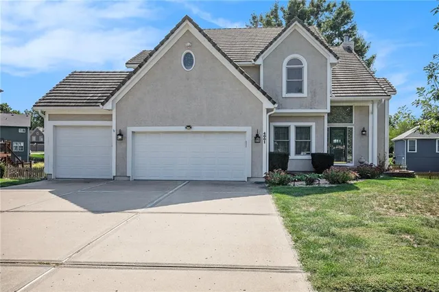 $455,000 | 4001 Northeast 60th Terrace, Gladstone, MO 64119