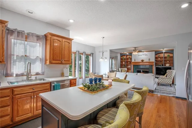 $455,000 | 4001 Northeast 60th Terrace, Gladstone, MO 64119