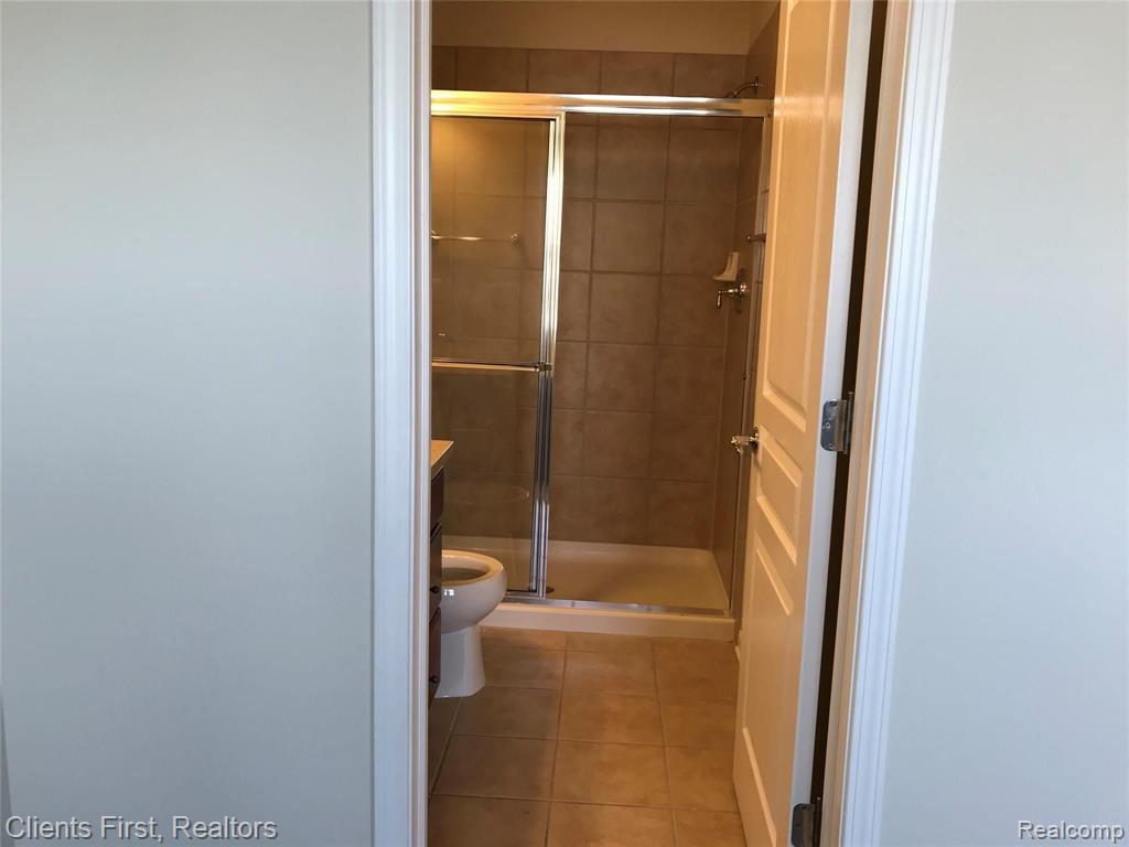 28058 Lightfoot Lane, Unit 324 Novi, MI 48377 - Photo 18 of 46