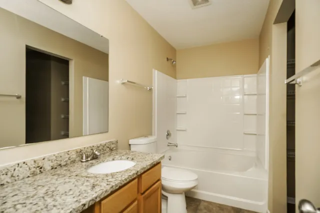 $1,895 | 3328 Summer Breeze Circle, Indianapolis, IN 46239