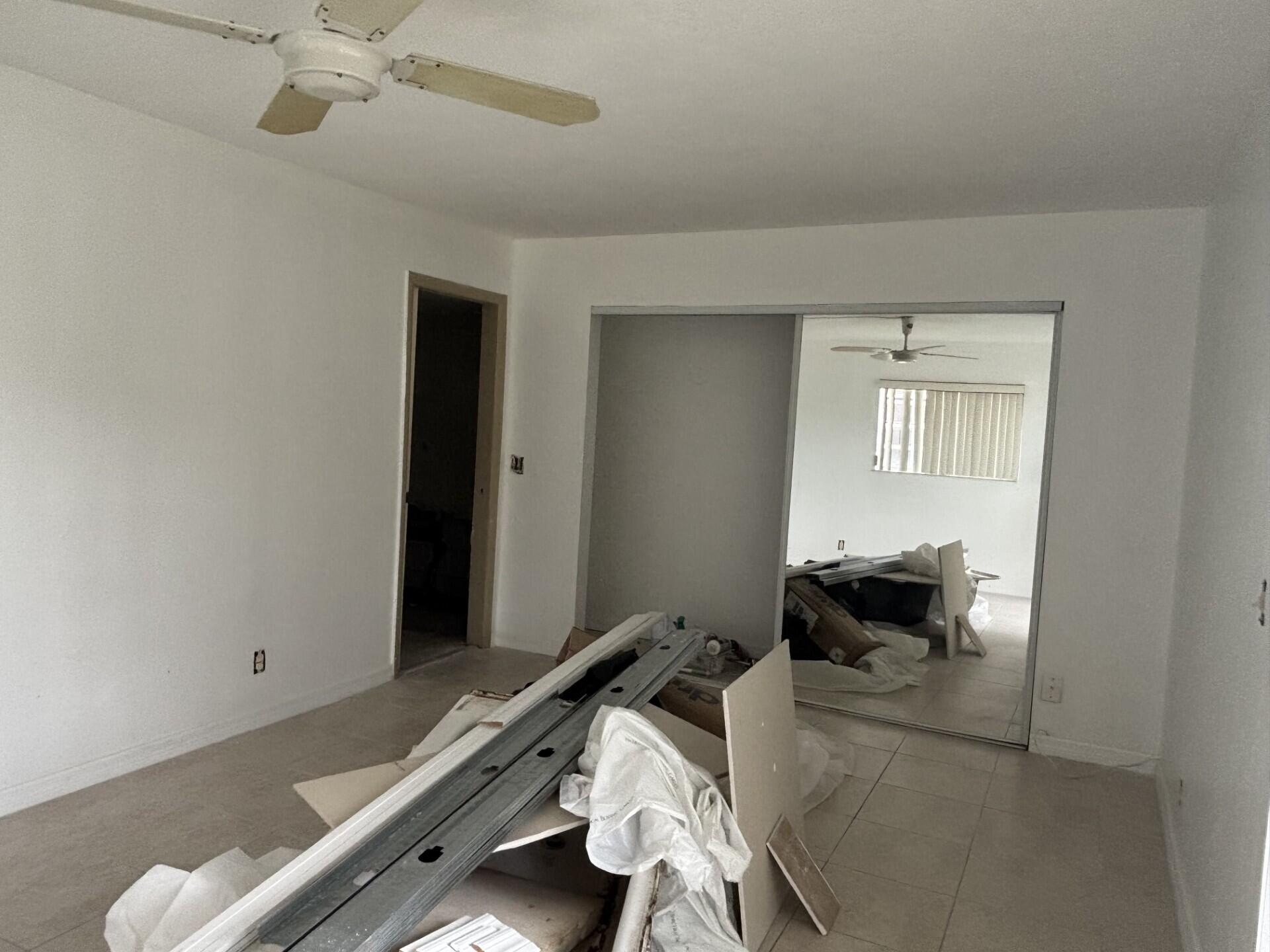 359 Normandy Lane Delray Beach, FL 33484 - Photo 10 of 27 1 Bedroom