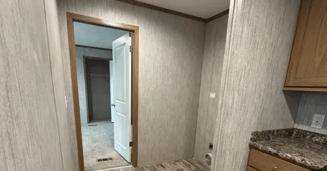 $69,900 | 60 Carl Avenue, Eighty Four, PA 15330