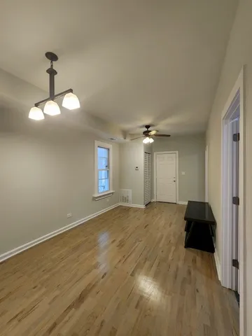 $1,700 | 1332 South Claremont Avenue, Unit 1, Chicago, IL 60608