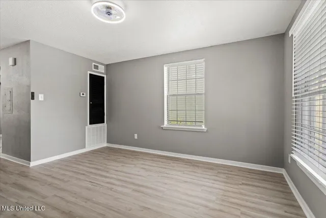 $125,000 | 2501 Gulf Avenue, Unit 18, Gulfport, MS 39501