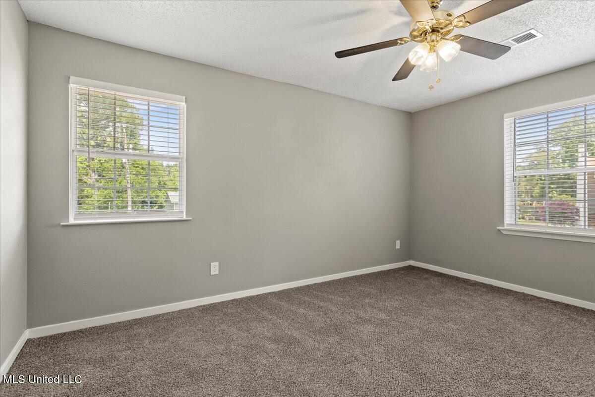 2501 Gulf Avenue, Unit 18 Gulfport, MS 39501 - Photo 18 of 32 19-HJ0A1829