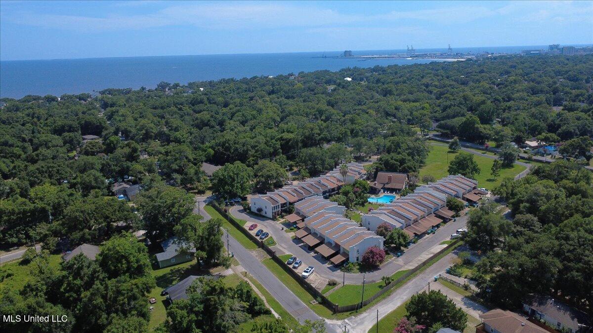 2501 Gulf Avenue, Unit 18 Gulfport, MS 39501 - Photo 32 of 32 34-dji_fly_20250625_151342_581_175088245