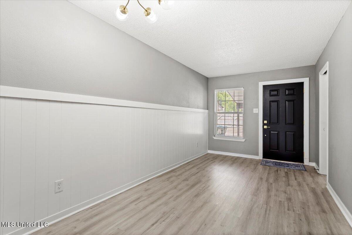 2501 Gulf Avenue, Unit 18 Gulfport, MS 39501 - Photo 5 of 32 07-HJ0A1781