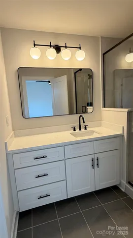 $1,950 | 19813 North Ferry Street, Cornelius, NC 28031