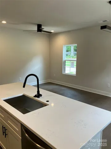 a close view of sink and tap