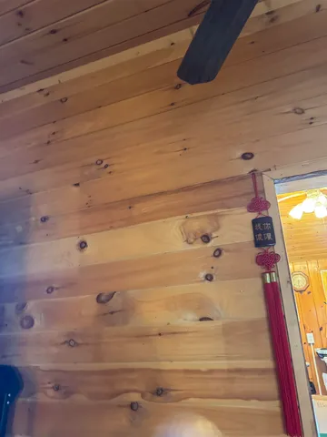 $134,900 | 35 Hammond Shore Road, Franklin, VT 05457