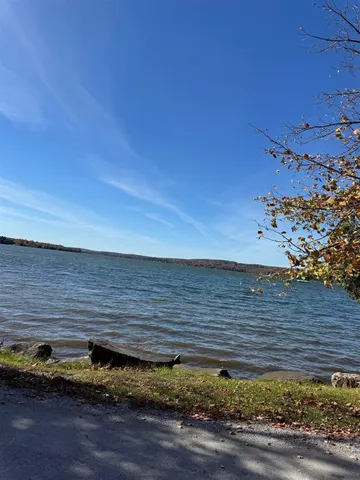 $134,900 | 35 Hammond Shore Road, Franklin, VT 05457