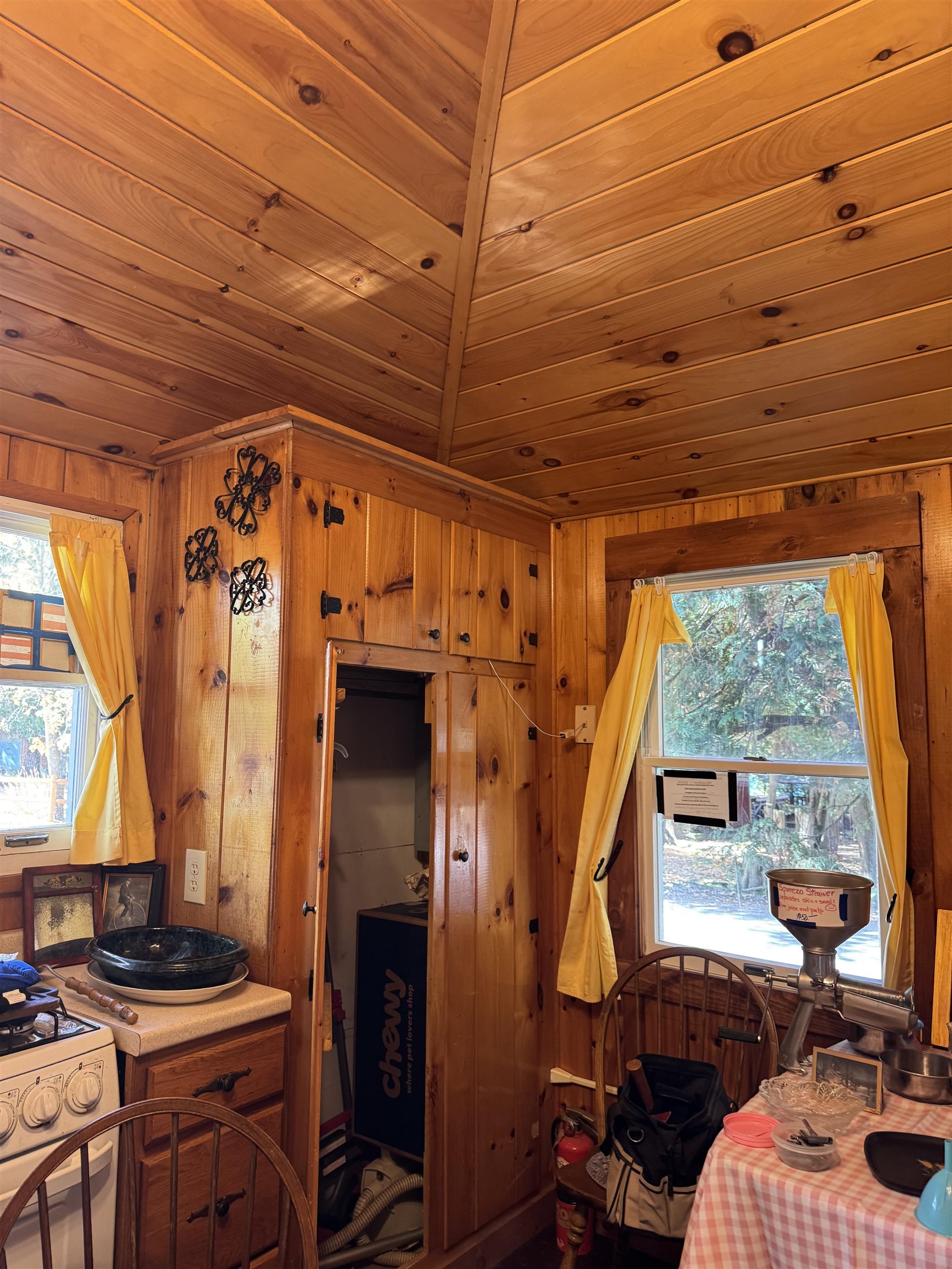 35 Hammond Shore Road Franklin, VT 05457 - Photo 8 of 24