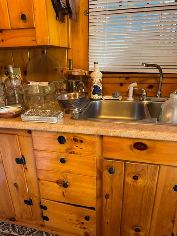 $134,900 | 35 Hammond Shore Road, Franklin, VT 05457