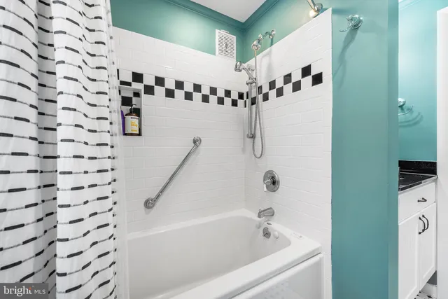 $529,900 | 500 Davis Avenue, Linwood, NJ 08221