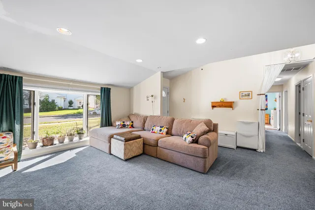 $529,900 | 500 Davis Avenue, Linwood, NJ 08221