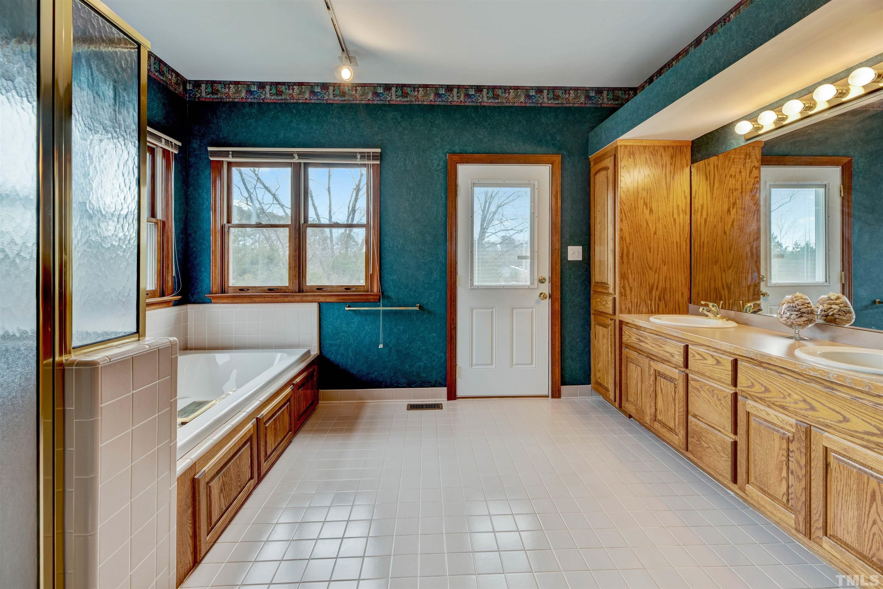 200 Hunting Ridge Road Louisburg, NC 27549 - Photo 18 of 45 Gallery Image 18
