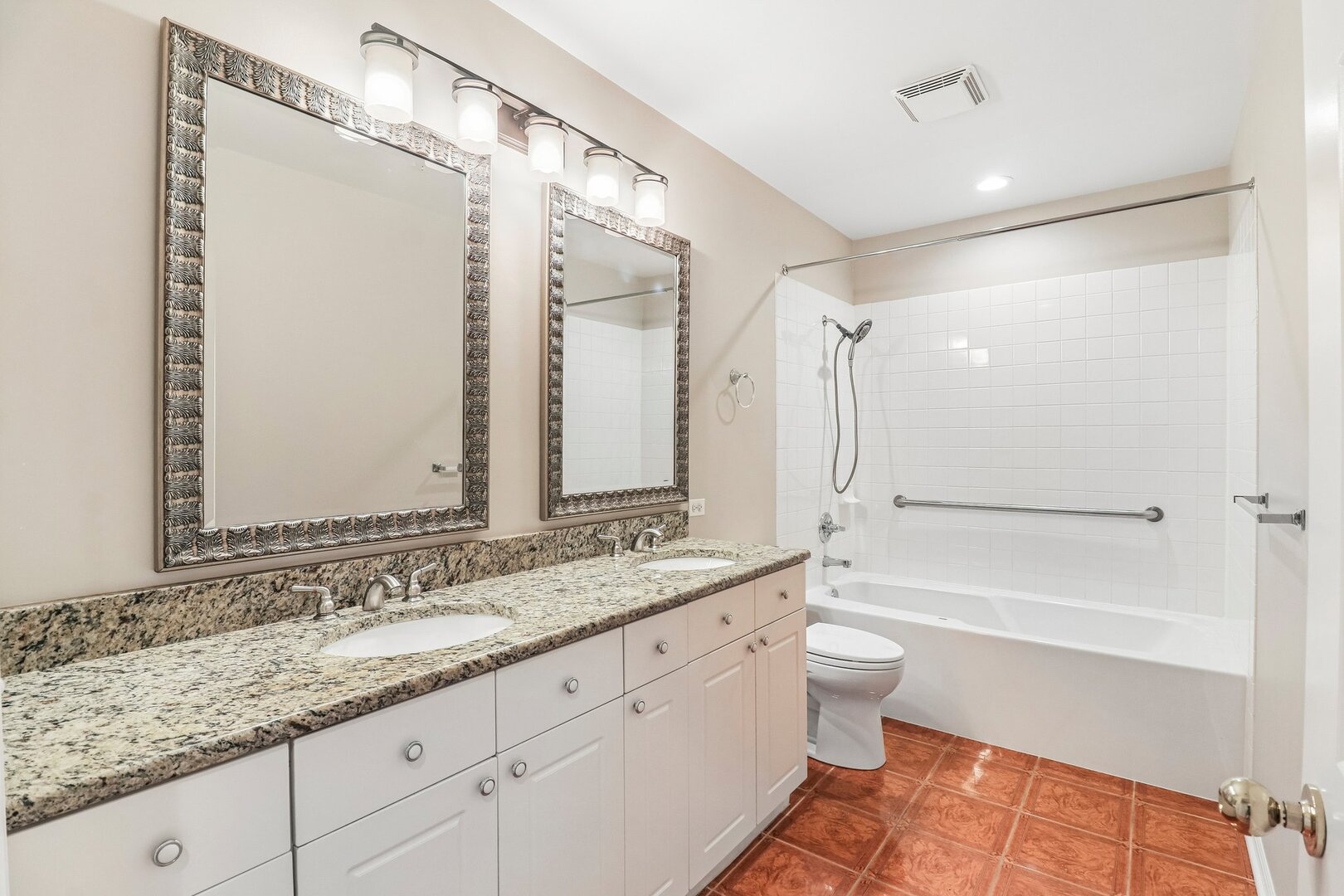 860 Weidner Road, Unit 404 Buffalo Grove, IL 60089 - Photo 15 of 34 Gallery Image 15