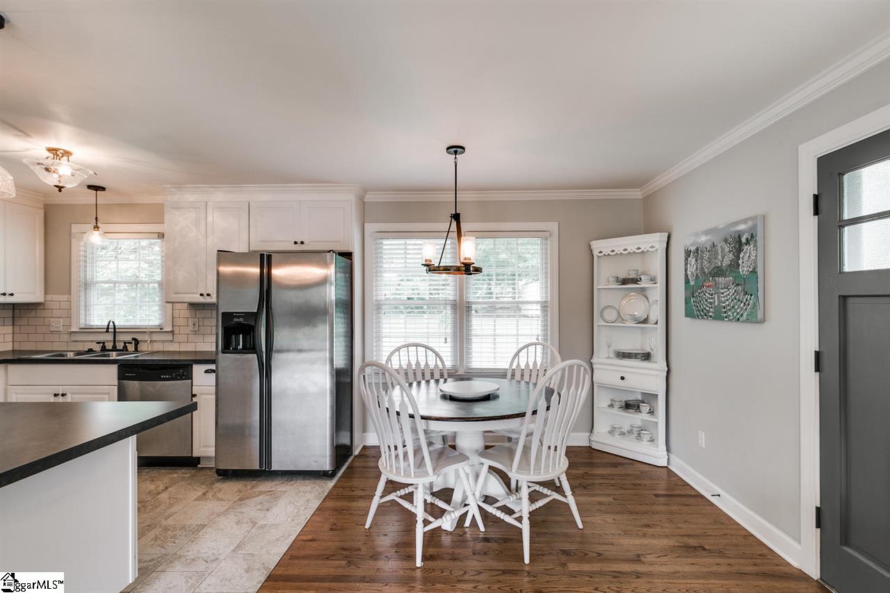 707 Hellams Street Fountain Inn, SC 29644 - Photo 12 of 31 Gallery Image 12