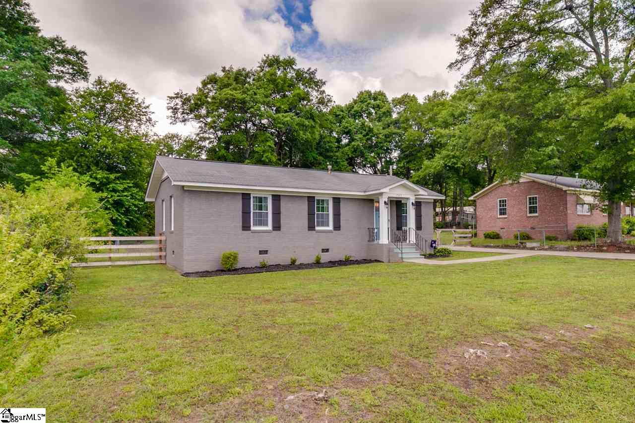 707 Hellams Street Fountain Inn, SC 29644 - Photo 25 of 31 Gallery Image 25