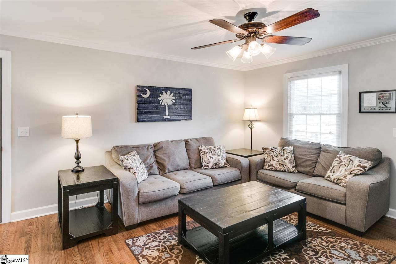 707 Hellams Street Fountain Inn, SC 29644 - Photo 5 of 31 Gallery Image 5