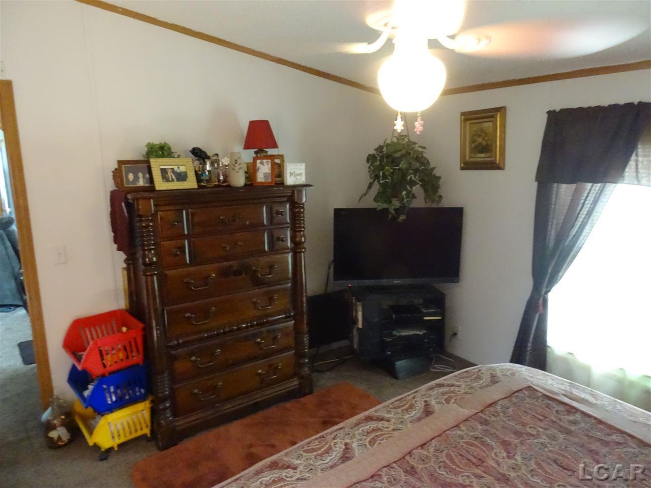 10475 Plank Road Clayton, MI 49235 - Photo 13 of 29 31376983-12.JPG