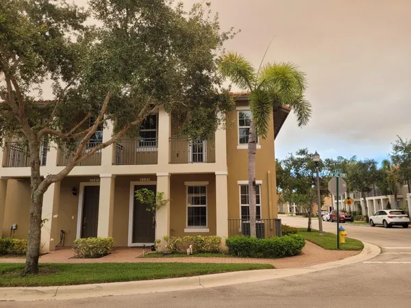 $3,100 | 1145 Southwest 147th Terrace, Pembroke Pines, FL 33027