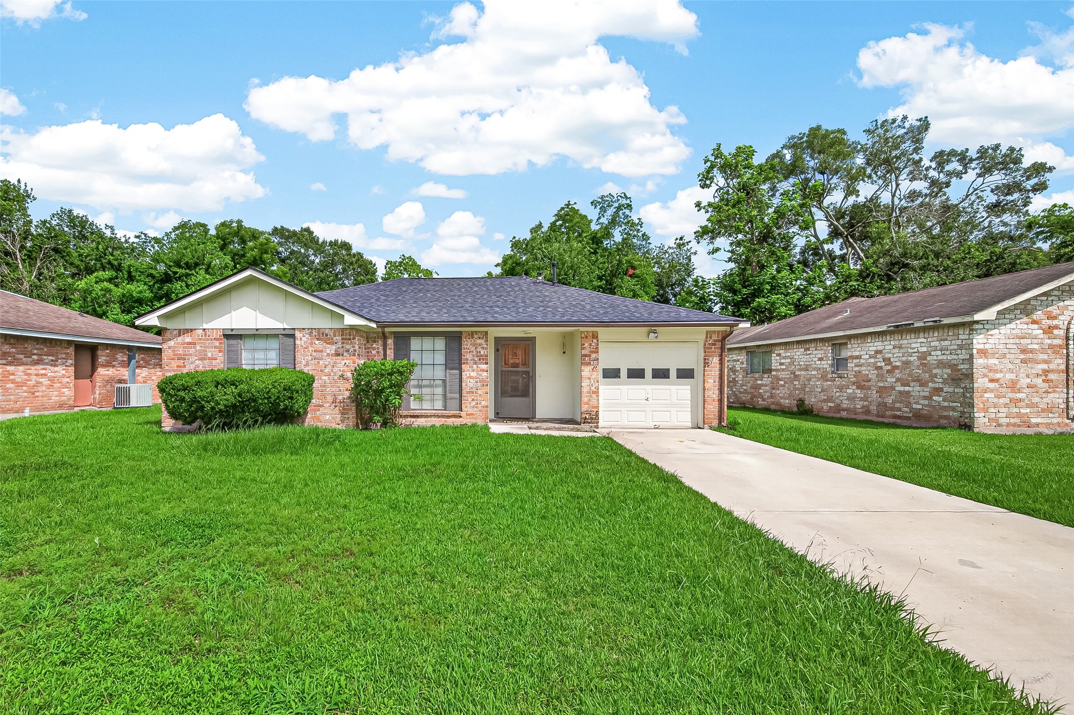 5319 Ridge Turn Drive Houston, TX 77053 - Photo 1 of 38