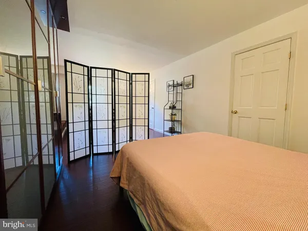 $1,050 | 928 A Venice Drive, Unit A, Silver Spring, MD 20904