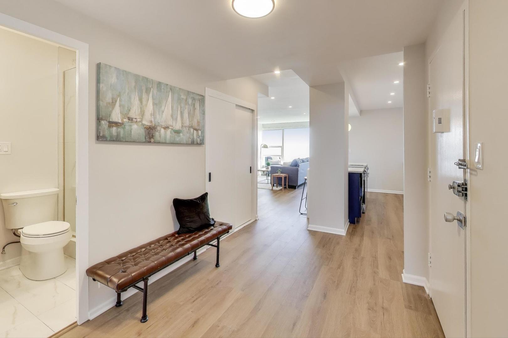 3180 North Lake Shore Drive, Unit 19D Chicago, IL 60657 - Photo 14 of 40