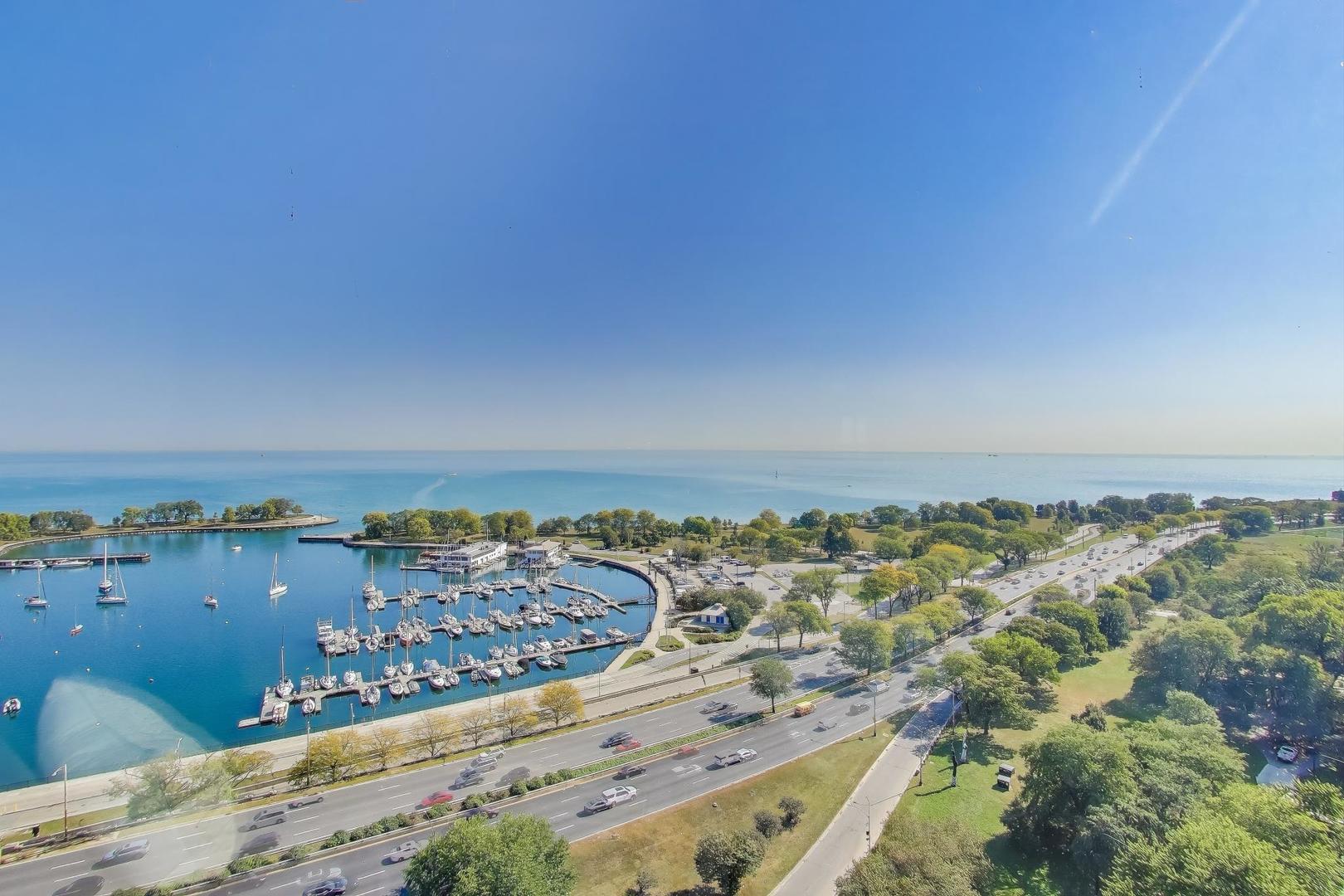 3180 North Lake Shore Drive, Unit 19D Chicago, IL 60657 - Photo 29 of 40