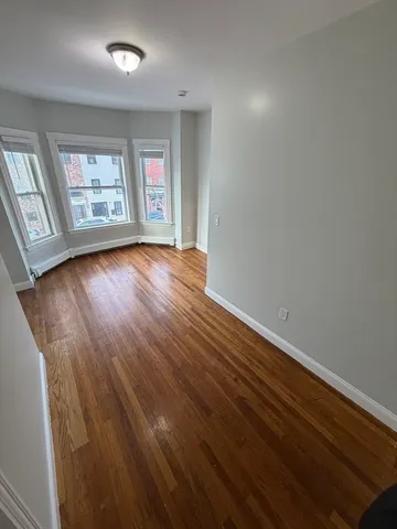 $3,500 | 83 Chelsea Street, Unit 3, Boston, MA 02128