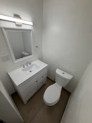 $3,500 | 83 Chelsea Street, Unit 3, Boston, MA 02128