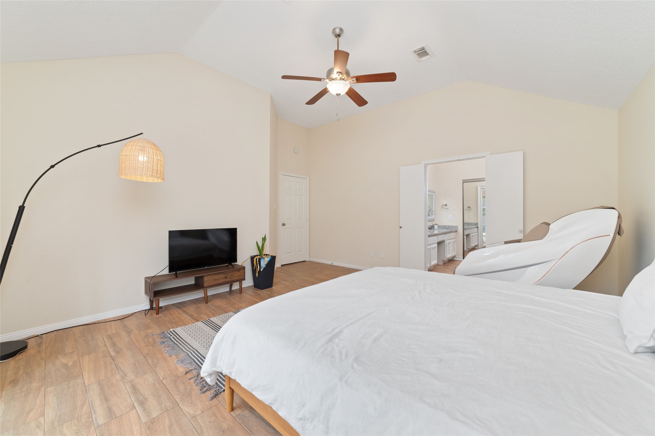 36 North Rain Forest Court Spring, TX 77380 - Photo 15 of 26